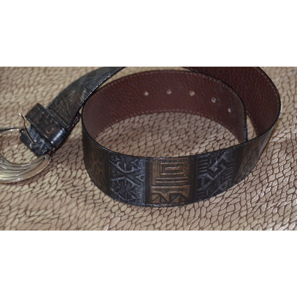 EA Emporio Armani Large Fashion Designer Belt Buckle Leather Belt Made in Italy